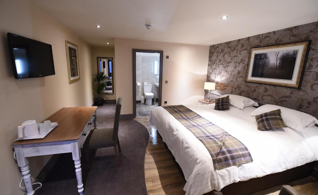Kings Arms Hotel Holme  외부 사진