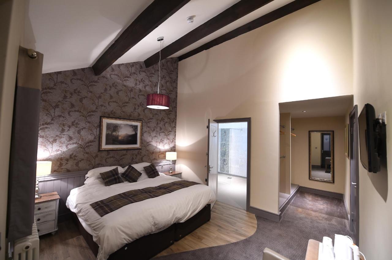 Kings Arms Hotel Holme  외부 사진