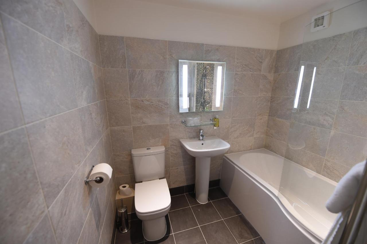 Kings Arms Hotel Holme  외부 사진