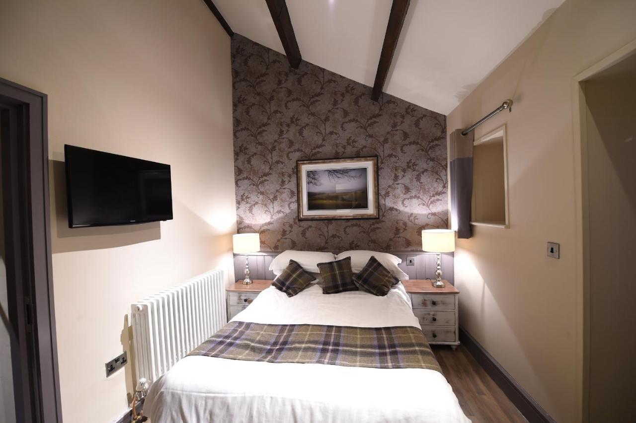 Kings Arms Hotel Holme  외부 사진
